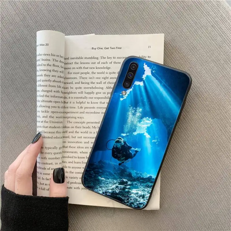 Diver the sea Azure blue ocean art Phone Case For Samsung galaxy S 9 10 20 A 10 21 30 31 40 50 51 71 s note 20 j 4 2018 plus
Diver the sea Azure blue ocean art Phone Case For Samsung galaxy S 9 10 20 A 10 21 30 31 40 50 51 71 s note 20 j 4 2018 plus