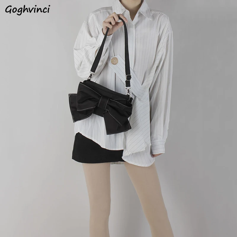 Shoulder Bags Women Bow Designer Lovely Elegant Underarm Casual Crossbody Bag Retro Temperament Ladies Female Spring Solid Chic
Shoulder Bags Women Bow Designer Lovely Elegant Underarm Casual Crossbody Bag Retro Temperament Ladies Female Spring Solid Chic