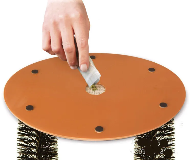 New Arrival Arch Pet Cat Self Groomer With Round Fleece Base Cat Toy Brush Toys For Pets Scratching catching Devices Quick Clean
New Arrival Arch Pet Cat Self Groomer With Round Fleece Base Cat Toy Brush Toys For Pets Scratching catching Devices Quick Clean