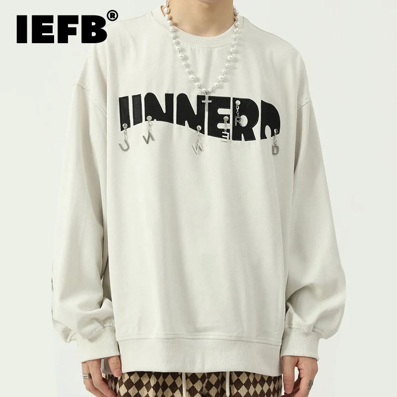 IEFB Men's Autumn New Round Collar Sweatshirt Korean Tide Metal Chain Buckle Design Ins Fashion Letter Loose Pullover Top 9Y9501
IEFB Men's Autumn New Round Collar Sweatshirt Korean Tide Metal Chain Buckle Design Ins Fashion Letter Loose Pullover Top 9Y9501
