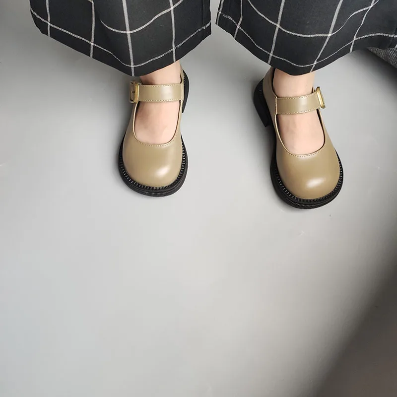 Autumn 2021 New Children Leather Shoes Girls Students Shoes Toddler Kids Solid Color Fashion Big Head Fashion Shoes
Autumn 2021 New Children Leather Shoes Girls Students Shoes Toddler Kids Solid Color Fashion Big Head Fashion Shoes