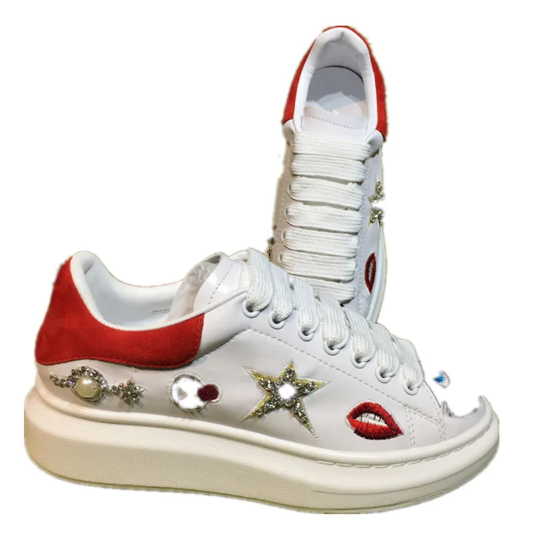 Platform Gems Crystal Luxury Women Sneakers Internal Increase Brand Tennis Sports Female Running Shoes High Quality Girls Flats
Platform Gems Crystal Luxury Women Sneakers Internal Increase Brand Tennis Sports Female Running Shoes High Quality Girls Flats