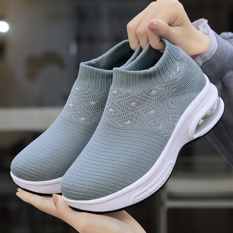 Women's Casual Vulcanized Shoes Woman Mesh Sneakers Women Knitted Flat Ladies Slip On Female Footwear Size 42 Feminino Zapatos 
Women's Casual Vulcanized Shoes Woman Mesh Sneakers Women Knitted Flat Ladies Slip On Female Footwear Size 42 Feminino Zapatos