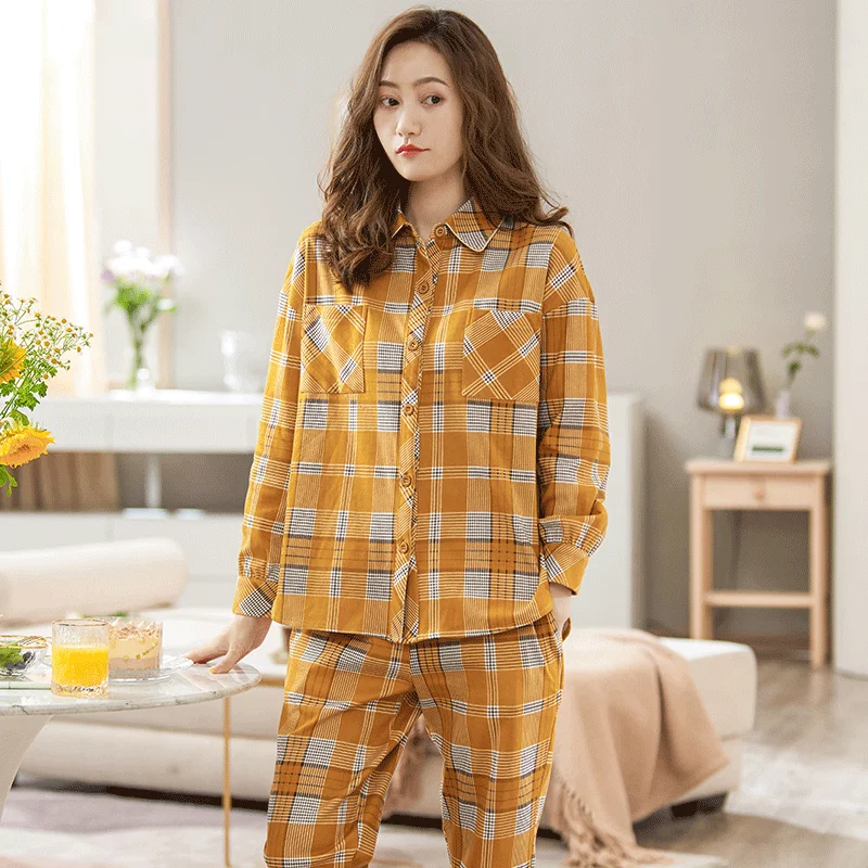 long-sleeved shirt tops + long pants pajamas sets cotton nightwear big yards M-3XL plaid pyjamas women autumn sleepwear 2pcs/set
long-sleeved shirt tops + long pants pajamas sets cotton nightwear big yards M-3XL plaid pyjamas women autumn sleepwear 2pcs/set
