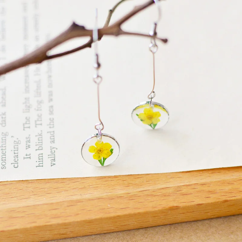 New Fresh Art and Art Dripping Dried Flower Earrings Earrings In 4 Colors Earrings for Women Hoop Earrings
New Fresh Art and Art Dripping Dried Flower Earrings Earrings In 4 Colors Earrings for Women Hoop Earrings