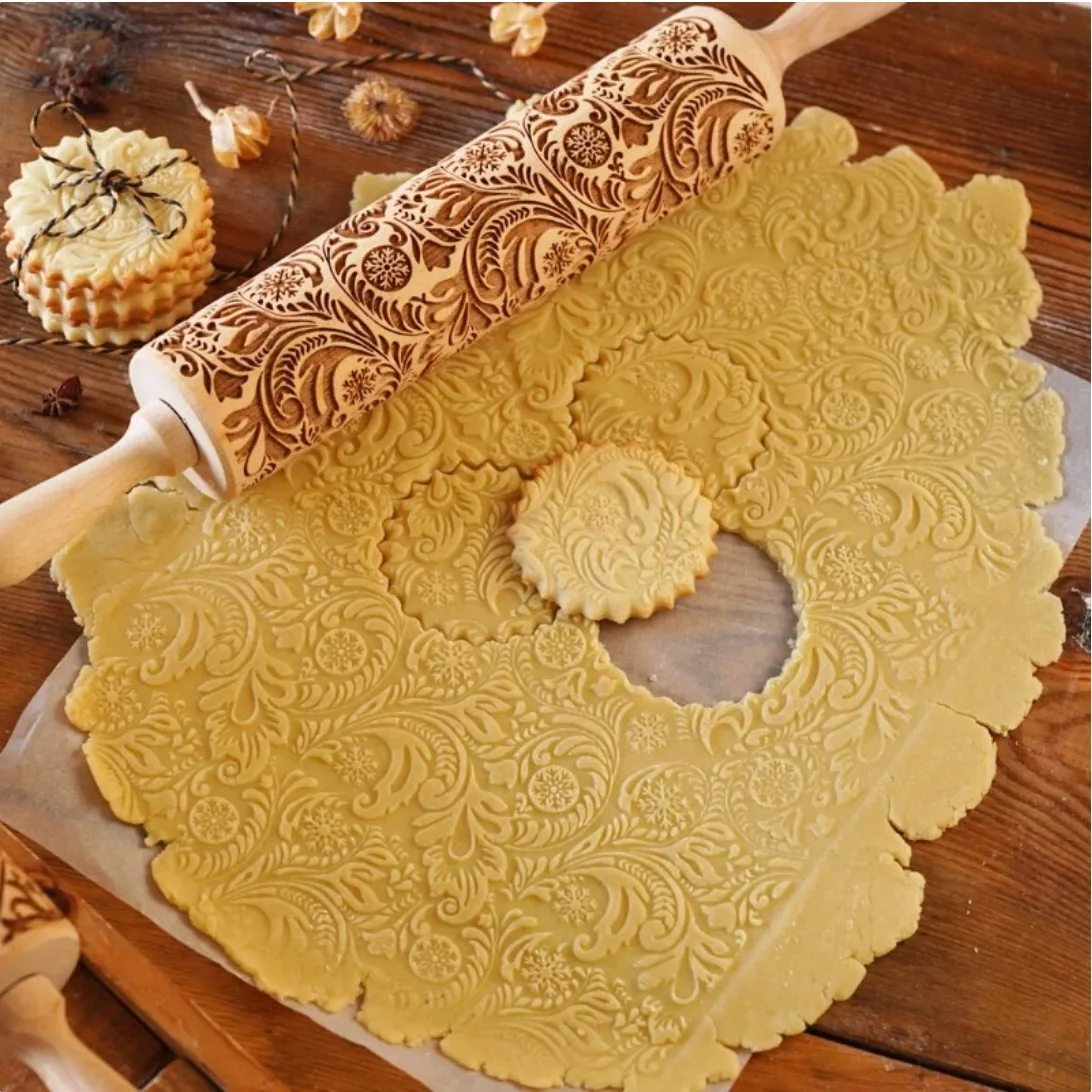 Christmas embossing rolling pin baking utensils biscuits noodles biscuits sugar cake dough carving deer snowflake bakery
Christmas embossing rolling pin baking utensils biscuits noodles biscuits sugar cake dough carving deer snowflake bakery