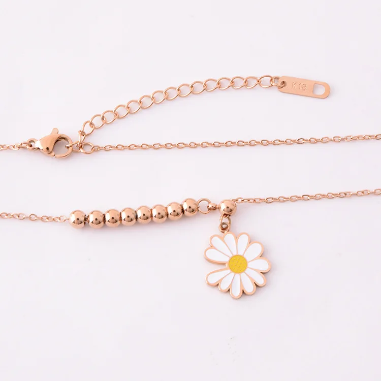 Fashion tassel series jewelry round bead flower necklace titanium steel pendant clavicle chain hot sale
Fashion tassel series jewelry round bead flower necklace titanium steel pendant clavicle chain hot sale