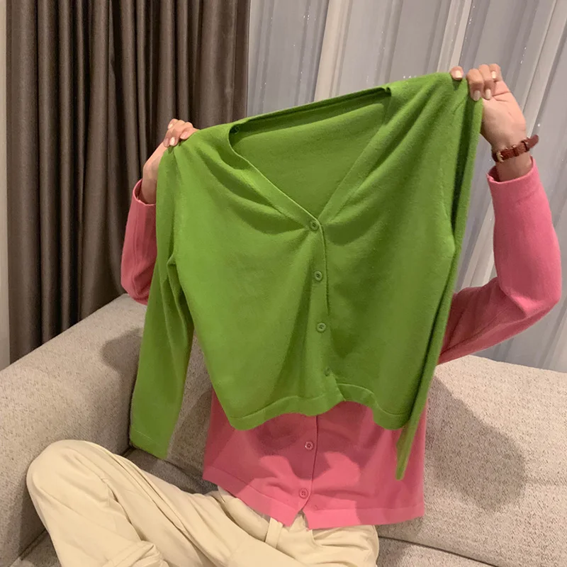 Thin Type Sunscreen Small Cardigan Women's 2020 New Fashionable Stylish Slimming V-Neckline Knitted Air Conditioning Shirt
Thin Type Sunscreen Small Cardigan Women's 2020 New Fashionable Stylish Slimming V-Neckline Knitted Air Conditioning Shirt