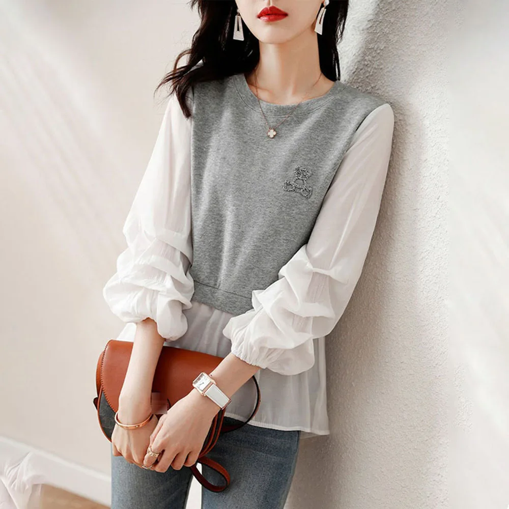 2021 Women's Blouse Autumn New Style Patchwork Round Neck Temperament Korean Fashion Chiffon Mesh Top Office Lady Clothing 
2021 Women's Blouse Autumn New Style Patchwork Round Neck Temperament Korean Fashion Chiffon Mesh Top Office Lady Clothing