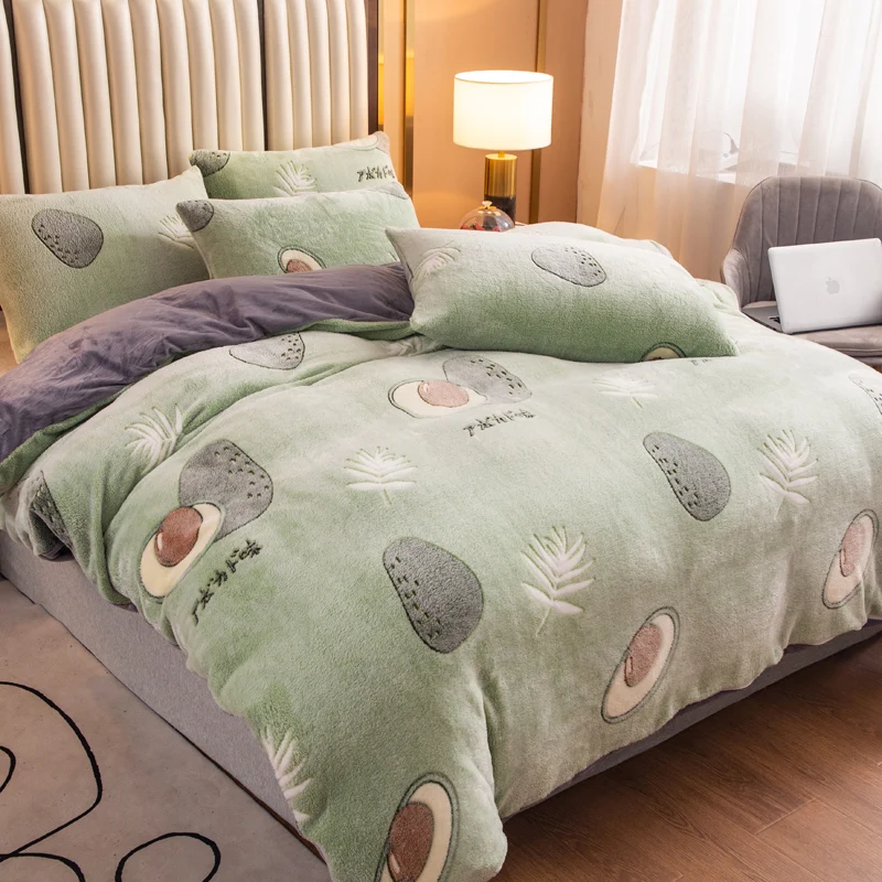 1pcs Flannel Quilt cover Fruit Warm Coral Fleece Blanket Winter Milk Duvet Cover Throw Mechanical Wash bedding Set Home Textiles
1pcs Flannel Quilt cover Fruit Warm Coral Fleece Blanket Winter Milk Duvet Cover Throw Mechanical Wash bedding Set Home Textiles