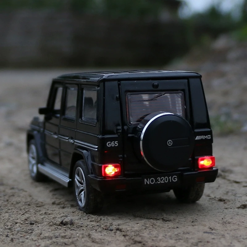 1:32 Benz G65 SUVAMG Alloy Car Model Diecasts & Toy Vehicles Toy Car Metal Collection Toy Kid Toys for Children Kids Gifts
1:32 Benz G65 SUVAMG Alloy Car Model Diecasts & Toy Vehicles Toy Car Metal Collection Toy Kid Toys for Children Kids Gifts
