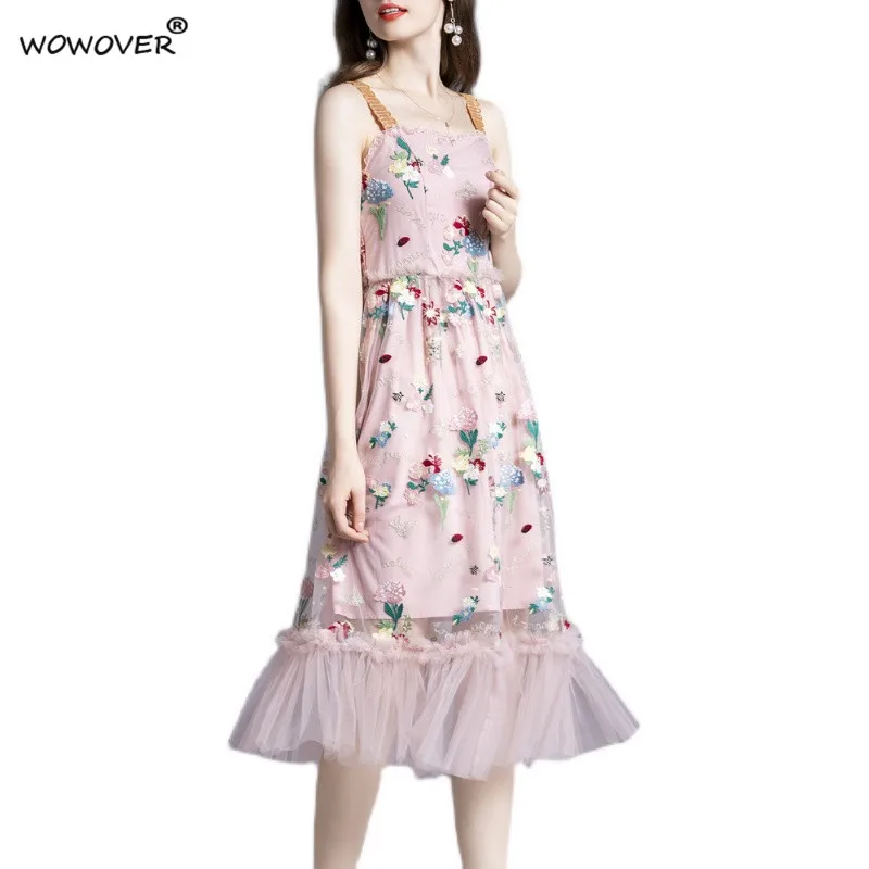 Fashion Summer Designer Floral Embroidery Runway Dresses 2021 Women High Quality Sleeveless Midi Mesh Party Celebrity Vestidos
Fashion Summer Designer Floral Embroidery Runway Dresses 2021 Women High Quality Sleeveless Midi Mesh Party Celebrity Vestidos