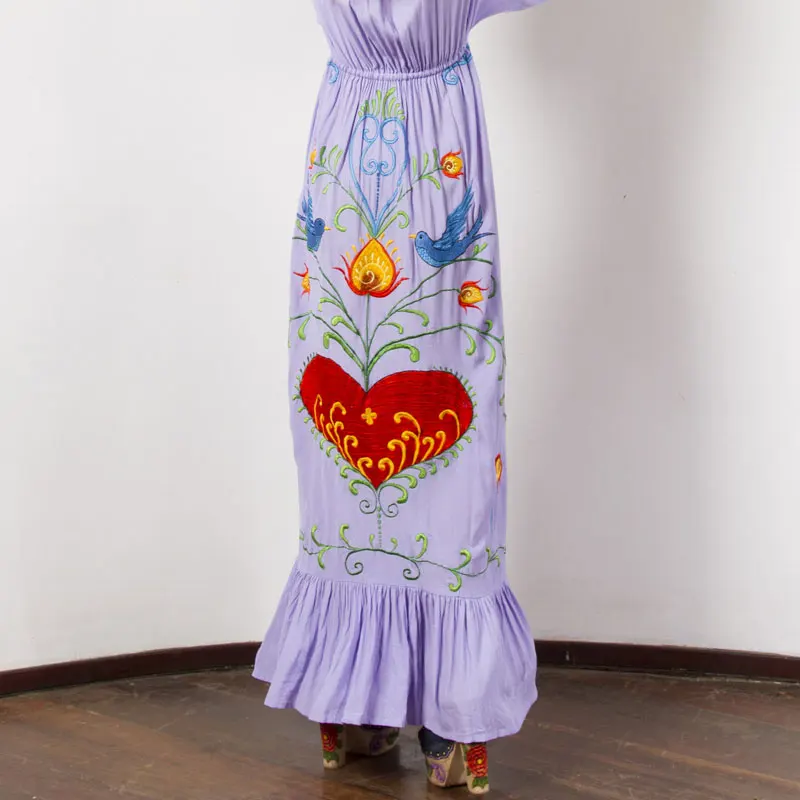 e embroidery flowers retro tassel ultra-long dress Summer new dress Bohemian travel holiday island beach dress ultra-loos
e embroidery flowers retro tassel ultra-long dress Summer new dress Bohemian travel holiday island beach dress ultra-loos