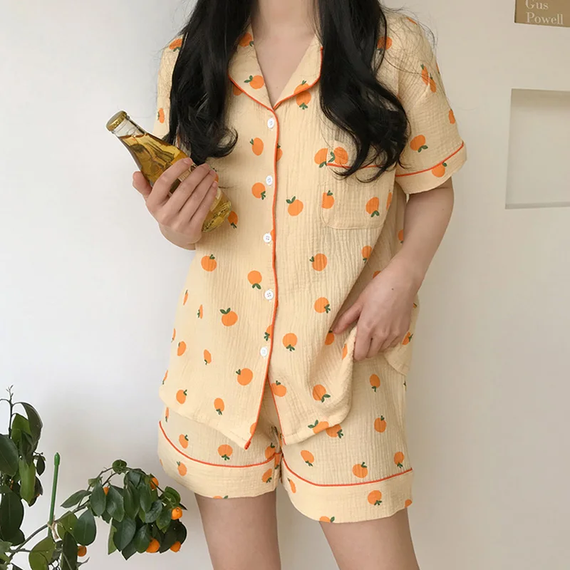 Summer Women Cute Sweet Orange Print Pajamas Set Cartoon Casual Homewear Lapel Short Sleeve Shirt+shorts Sleepwear Pocket
Summer Women Cute Sweet Orange Print Pajamas Set Cartoon Casual Homewear Lapel Short Sleeve Shirt+shorts Sleepwear Pocket