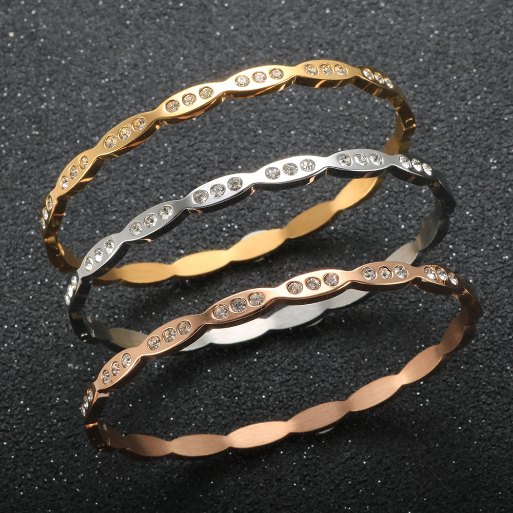 Trendy Stainless Steel CZ Lover's Bracelets Bangles for Women Crystal Cuff Wristband Jewelry Luxury Brand Wedding Party Gift New
Trendy Stainless Steel CZ Lover's Bracelets Bangles for Women Crystal Cuff Wristband Jewelry Luxury Brand Wedding Party Gift New