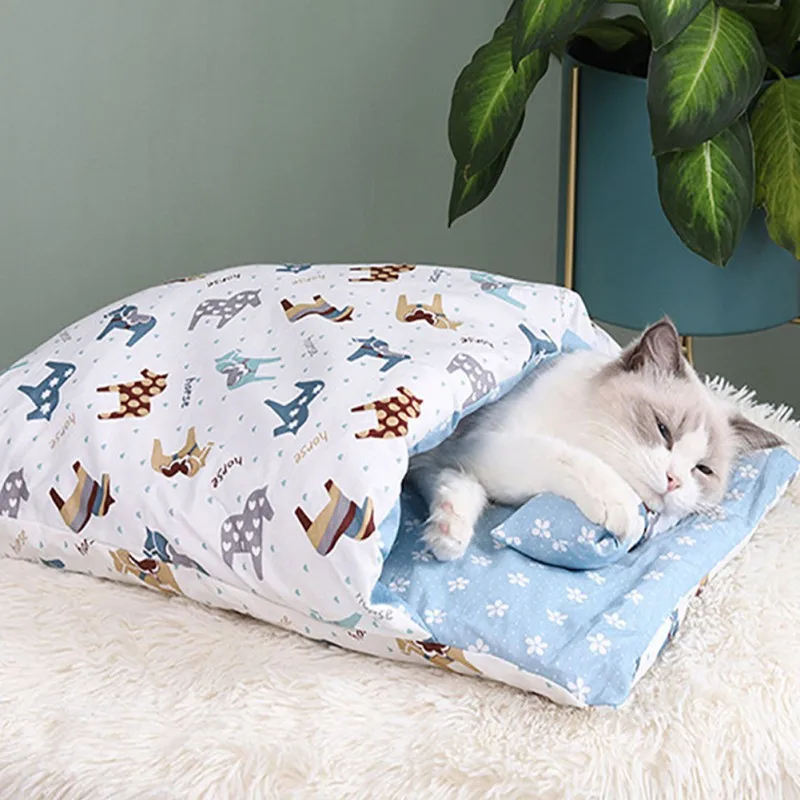 Pet Sleeping Bag with Pillow Cute Printed Removable Washable Closed Sleeping Bag Kitten Cat Puppy Indoor Sleeping Nest Bed Mat
Pet Sleeping Bag with Pillow Cute Printed Removable Washable Closed Sleeping Bag Kitten Cat Puppy Indoor Sleeping Nest Bed Mat