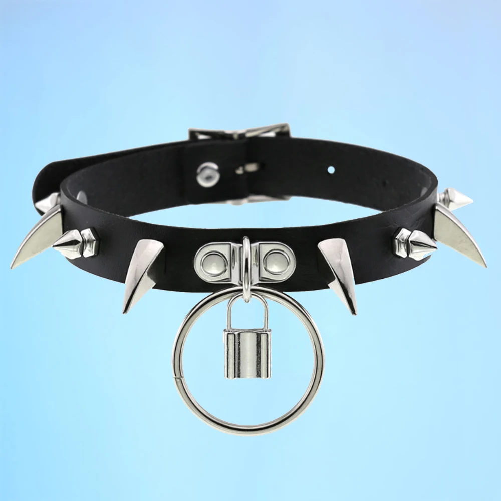 New personality exaggerated trend corner nail rivet ring clavicle necklace short chain leather neck wear adjustable
New personality exaggerated trend corner nail rivet ring clavicle necklace short chain leather neck wear adjustable