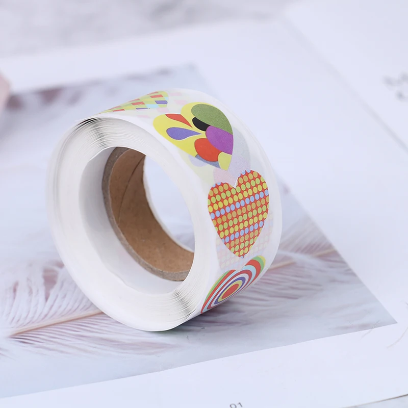 500pcs/Roll Love Heart Shaped Label Sticker Scrapbooking Package Gift Packaging Seal Labels Birthday Party Supply Stationery
500pcs/Roll Love Heart Shaped Label Sticker Scrapbooking Package Gift Packaging Seal Labels Birthday Party Supply Stationery