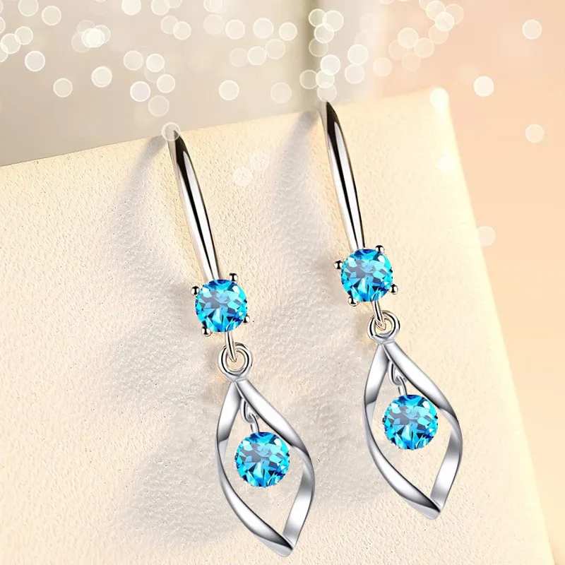 Cute Crystal Hoop Earrings For Women Girls Wedding 925 Sterling Silver Fashion Jewelry Trendy 2021 Wholesale
Cute Crystal Hoop Earrings For Women Girls Wedding 925 Sterling Silver Fashion Jewelry Trendy 2021 Wholesale