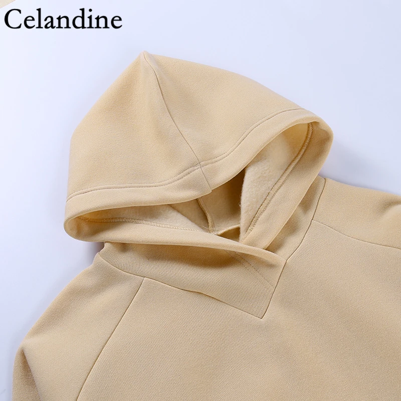 Celandine Autumn Winter Two Piece Sets Women Long Sleeve Hooded Tops And Loose Pants Oversized Suit Casual Sport Outfits 2020
Celandine Autumn Winter Two Piece Sets Women Long Sleeve Hooded Tops And Loose Pants Oversized Suit Casual Sport Outfits 2020