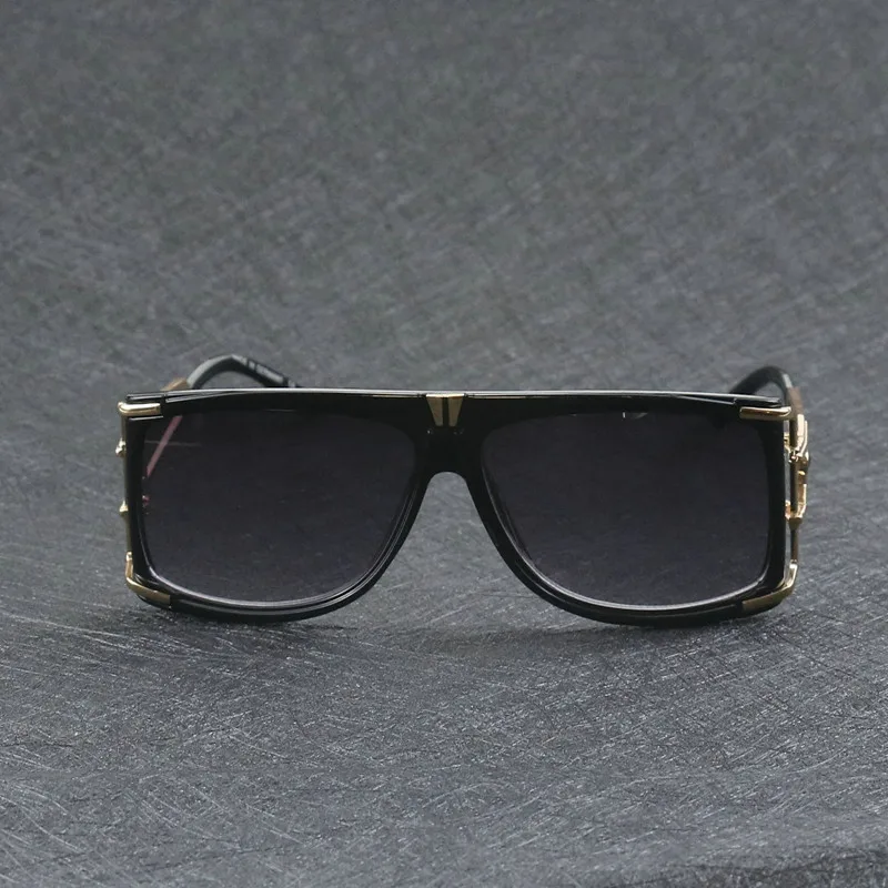 KAPELUS Man metal frame sunglasses European new sunglasses 671s Star brand sunglasses Designer sunglasses of the same design
KAPELUS Man metal frame sunglasses European new sunglasses 671s Star brand sunglasses Designer sunglasses of the same design