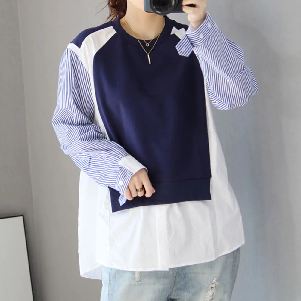 Korean Fashion Autumn New 2021 Commute Color Contrast Splicing Blouse Round Neck Long Sleeve Fake Two Loose Casual
Korean Fashion Autumn New 2021 Commute Color Contrast Splicing Blouse Round Neck Long Sleeve Fake Two Loose Casual