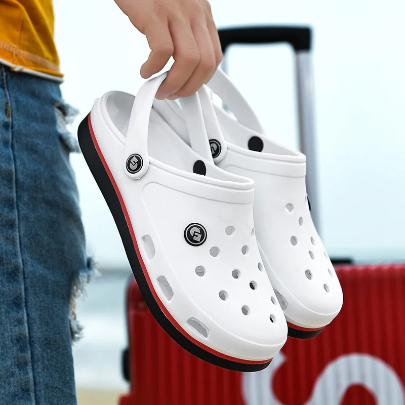 New Fashion Sandals Men Clogs Slippers Soft Bottom Beach Sandals Men Clog Sandals Comfortable Breathable Ankle-Wrap
New Fashion Sandals Men Clogs Slippers Soft Bottom Beach Sandals Men Clog Sandals Comfortable Breathable Ankle-Wrap