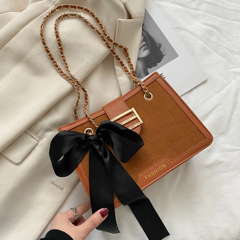 Creative Women's Bag 2021 Chain Bag Indentation Shoulder Bag Oblique Cross PU Girl Bag
Creative Women's Bag 2021 Chain Bag Indentation Shoulder Bag Oblique Cross PU Girl Bag