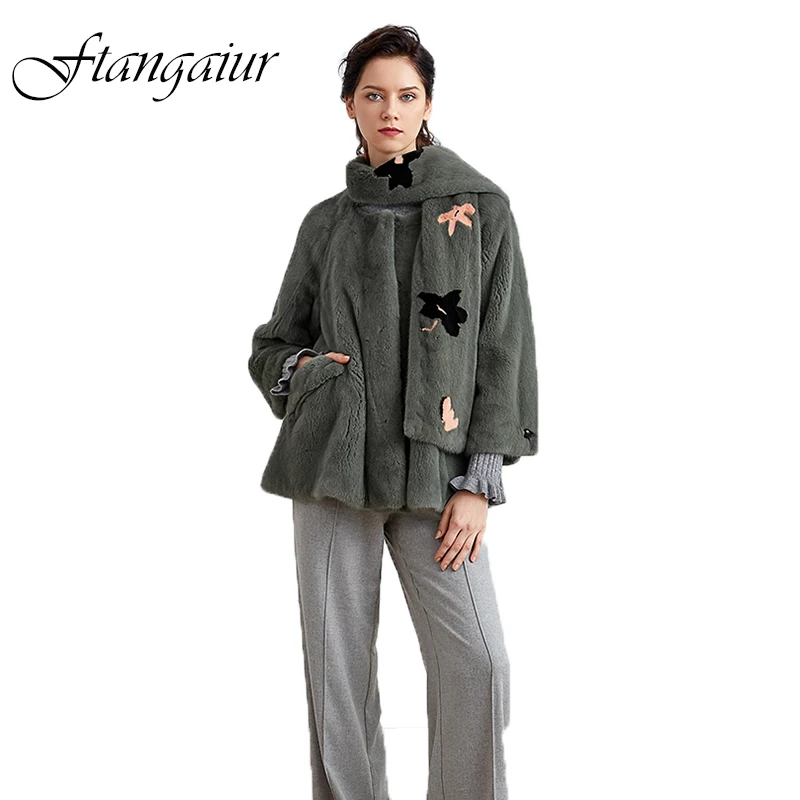 Ftangaiur Winter Import Velvet Mink Coat Maple Leaf With Scarf Slim Mink Coat Women Short Real Natural Mink Fur Coats
Ftangaiur Winter Import Velvet Mink Coat Maple Leaf With Scarf Slim Mink Coat Women Short Real Natural Mink Fur Coats