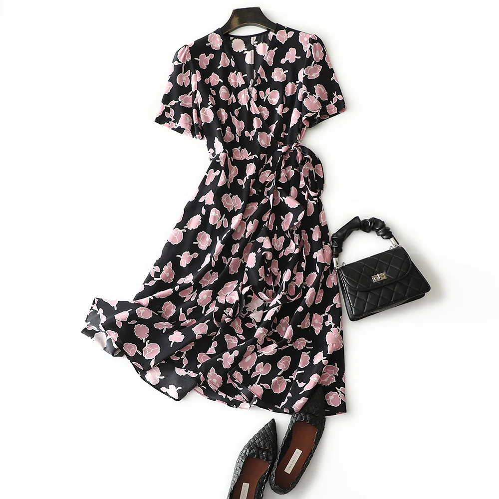 23 momme 100% silk dress women short sleeve summer fashion v neck france styles printed dress lotus leaf tea skirt
23 momme 100% silk dress women short sleeve summer fashion v neck france styles printed dress lotus leaf tea skirt