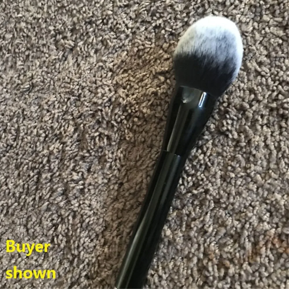 1PCS Pro Makeup Brush Beautiful Cosmetics Brush Soft Large Blush Powder Foundation Brush Universal Cosmetic Make up Brush Tool
1PCS Pro Makeup Brush Beautiful Cosmetics Brush Soft Large Blush Powder Foundation Brush Universal Cosmetic Make up Brush Tool