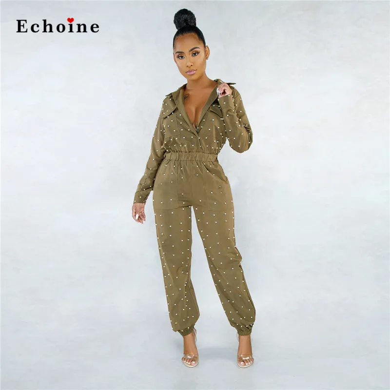 Комбинезон женский, с бусинами, с отложным воротником и карманами, с эластичной талией
Комбинезон женский, с бусинами, с отложным воротником и карманами, с эластичной талией