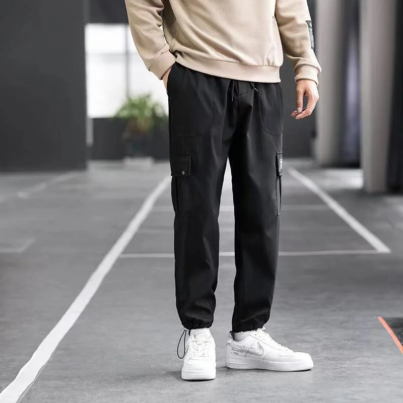 2021 new men's sports pants, high-quality multi-pocket waterproof work pants, men's breathable military tactical pants
2021 new men's sports pants, high-quality multi-pocket waterproof work pants, men's breathable military tactical pants