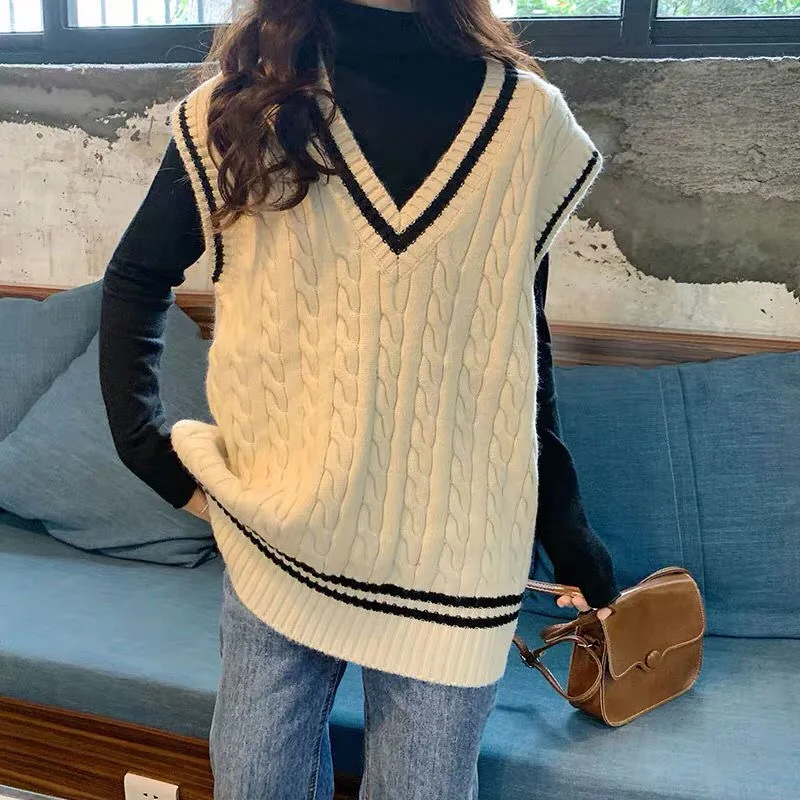 Women Oversized Knit Sweater Vest Pullover V-necked Sleeveless Jumper Outwear Fall Winter Clothing Female Causual Streetwear
Women Oversized Knit Sweater Vest Pullover V-necked Sleeveless Jumper Outwear Fall Winter Clothing Female Causual Streetwear
