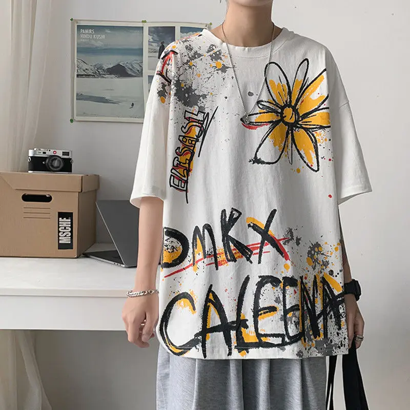 Summer new t-shirt men's short sleeve Korean fashion Hong Kong Style loose half sleeve graffiti student hip hop short sleeve
Summer new t-shirt men's short sleeve Korean fashion Hong Kong Style loose half sleeve graffiti student hip hop short sleeve