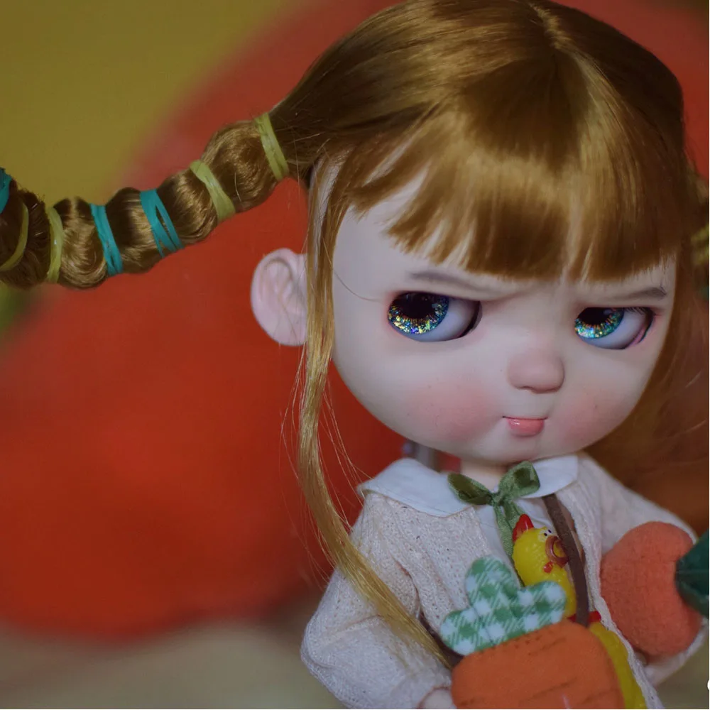 1/6 BJD 30CM Doll toys 19 joint Top Quality Chinese Doll BJD Ball Joint Doll Brown wig white skin Angry expression makeup blyth
1/6 BJD 30CM Doll toys 19 joint Top Quality Chinese Doll BJD Ball Joint Doll Brown wig white skin Angry expression makeup blyth