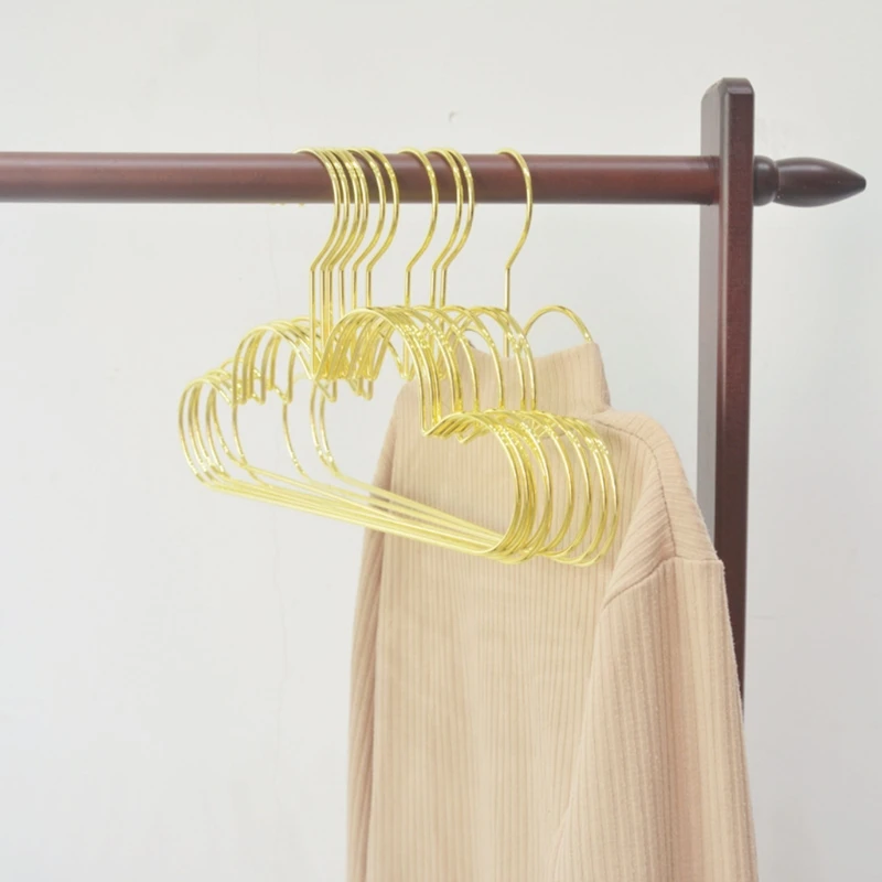 5 Pcs Cloud Shape Clothes Coat Hangers Space Saving Clothing Rack Multi-Functional Scarf Cabide Storage Hooks for Closet
5 Pcs Cloud Shape Clothes Coat Hangers Space Saving Clothing Rack Multi-Functional Scarf Cabide Storage Hooks for Closet