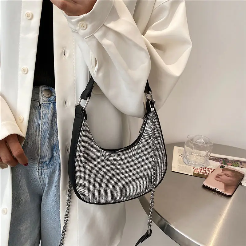 2021 new fashion hand-held underarm bag for women fashion Korean version fashion bright diamond chain one-shoulder cross-body ba
2021 new fashion hand-held underarm bag for women fashion Korean version fashion bright diamond chain one-shoulder cross-body ba