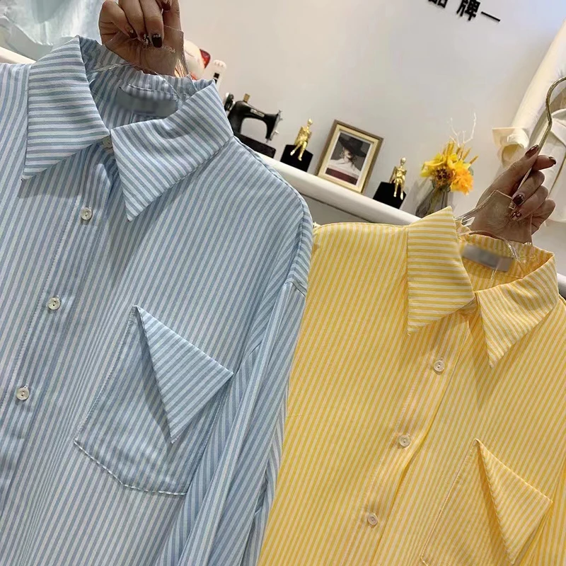 GALCAUR Striped Shirt For Women Lapel Collar Long Sleeve Single Breasted Straight Pockets Blouses Female 2021 Clothes Summer New
GALCAUR Striped Shirt For Women Lapel Collar Long Sleeve Single Breasted Straight Pockets Blouses Female 2021 Clothes Summer New