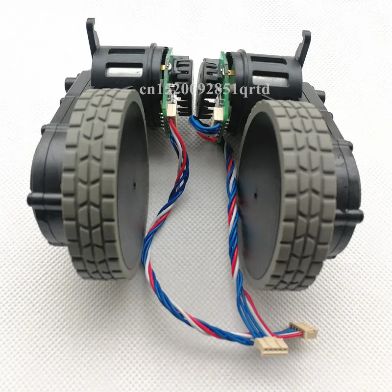 Original Right Left wheel with motor for robot vacuum cleaner Ecovacs Deebot DT85 DT83 robot Vacuum Cleaner Parts wheel motor
Original Right Left wheel with motor for robot vacuum cleaner Ecovacs Deebot DT85 DT83 robot Vacuum Cleaner Parts wheel motor