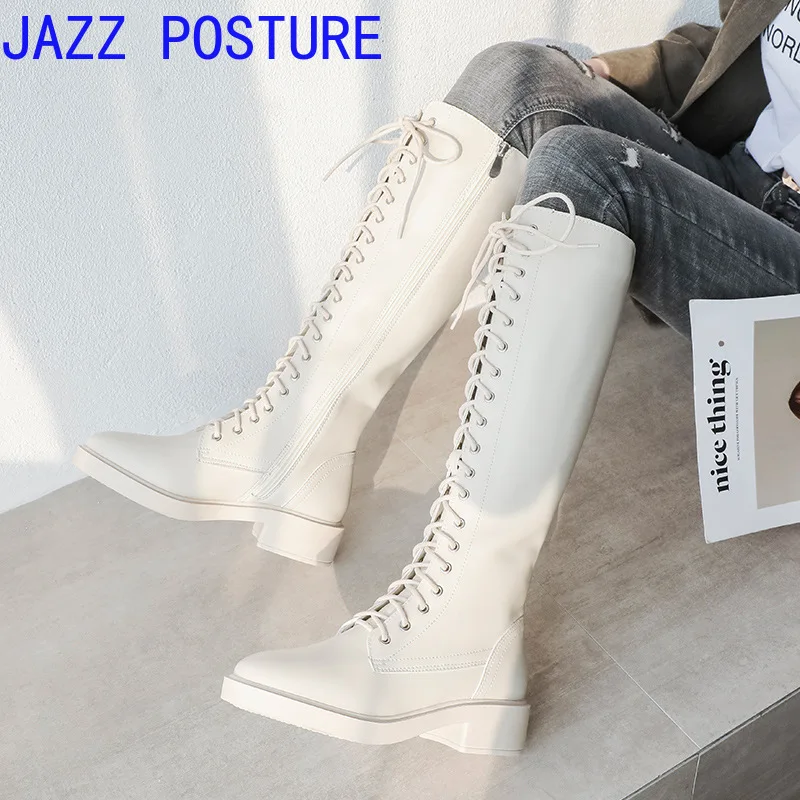 Женские мотоциклетные ботинки на толстом каблуке, новые рыцарские ботинки с высоким берцем, женская обувь, размеры 41-43, w296, Осень-зима 2021
Женские мотоциклетные ботинки на толстом каблуке, новые рыцарские ботинки с высоким берцем, женская обувь, размеры 41-43, w296, Осень-зима 2021