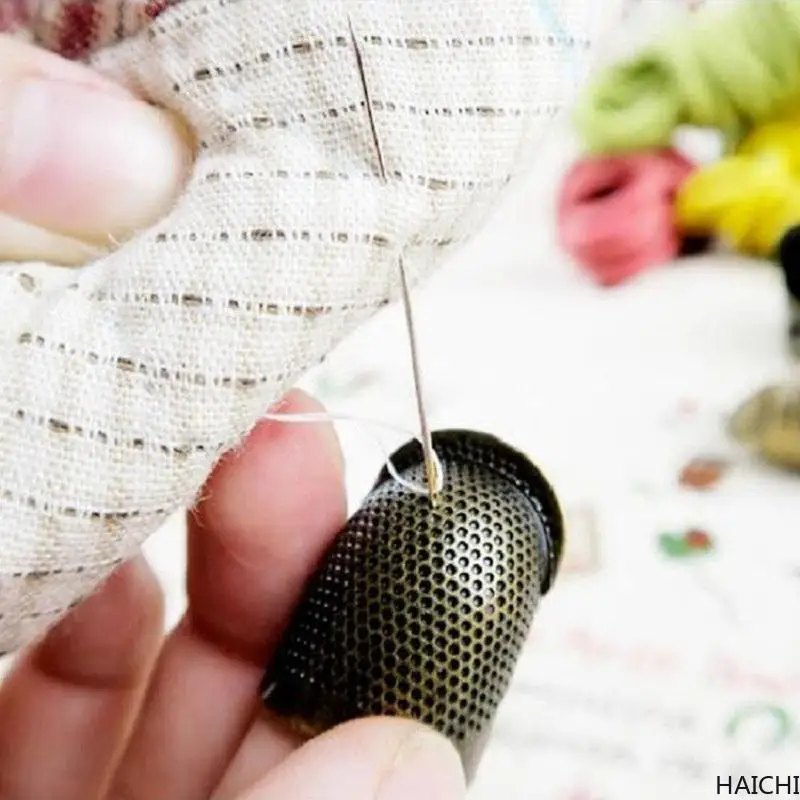 Vintage Metal Finger Protector Antique Thimble Ring Handworking Needle Thimble Needles Craft Household DIY Sewing Accessories
Vintage Metal Finger Protector Antique Thimble Ring Handworking Needle Thimble Needles Craft Household DIY Sewing Accessories