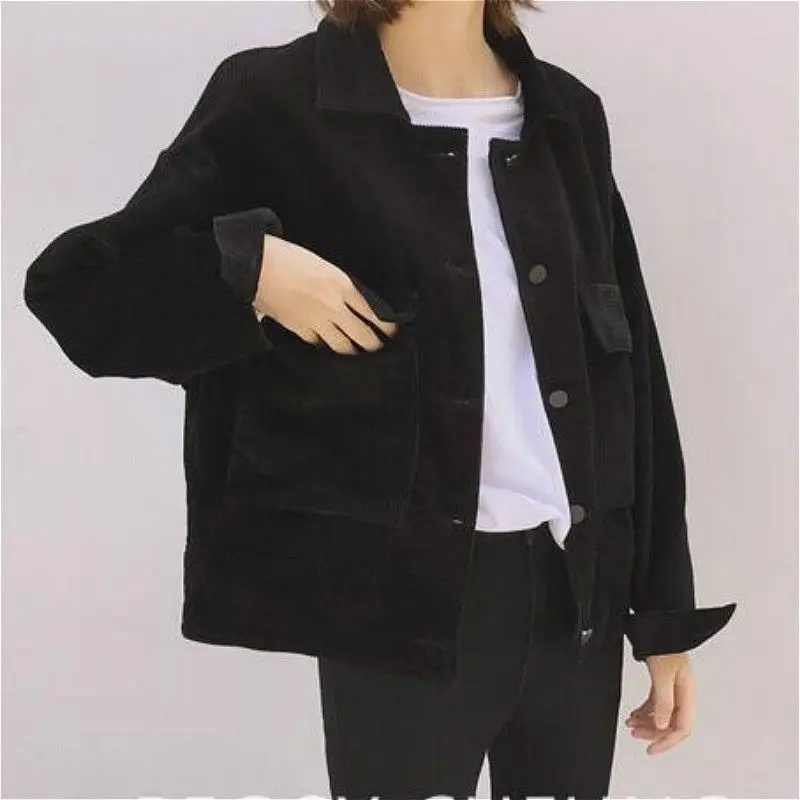 new fall Women baseball Corduroy Jacket Top loose lapel Shirt Coat Casual Vintage Oversize solid color cool short jackets New
new fall Women baseball Corduroy Jacket Top loose lapel Shirt Coat Casual Vintage Oversize solid color cool short jackets New