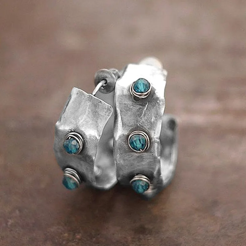 Fashion Crystal Rhinestones Stud Earrings for Women Accessories Wedding Jewelry Vintage Women Earrings Statement Girl Gift
Fashion Crystal Rhinestones Stud Earrings for Women Accessories Wedding Jewelry Vintage Women Earrings Statement Girl Gift