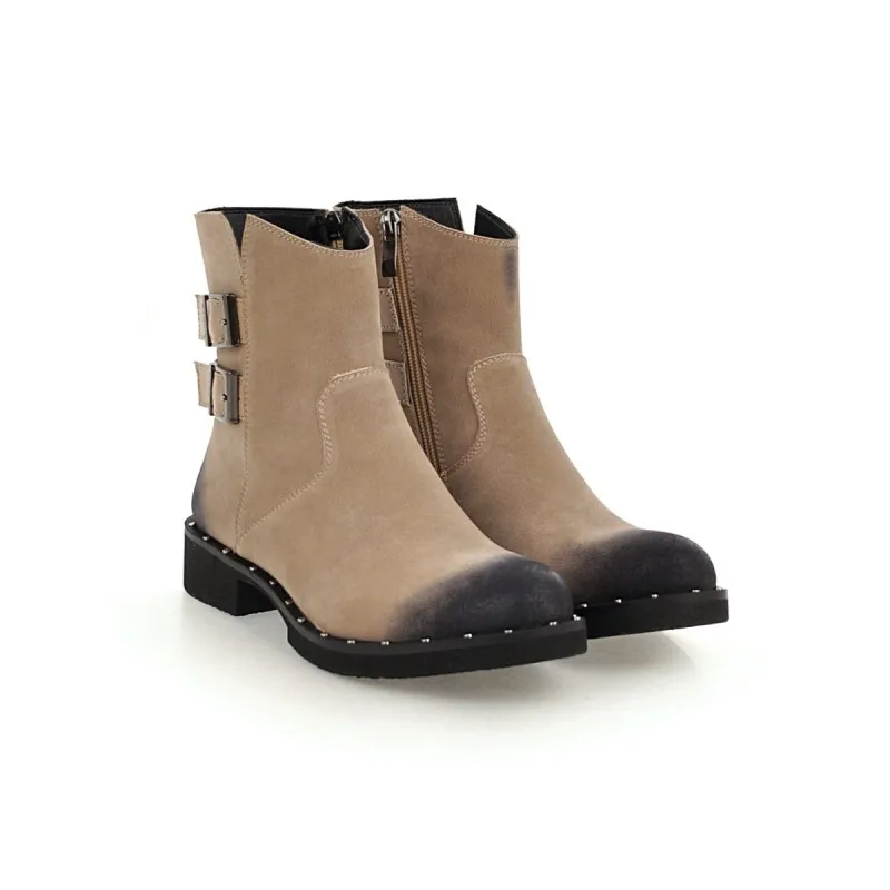 Big Size Simple personality short boots boots women shoes ankle boots for women ladies boots shoes woman winter
Big Size Simple personality short boots boots women shoes ankle boots for women ladies boots shoes woman winter