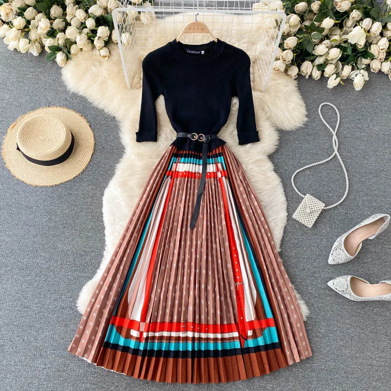 Knitted Pleated Midi Dress O Neck 3/4 Sleeve A Line Flower Print Party Dress 2021 Runway Fashion Autumn Vintage Vestidos S77061
Knitted Pleated Midi Dress O Neck 3/4 Sleeve A Line Flower Print Party Dress 2021 Runway Fashion Autumn Vintage Vestidos S77061