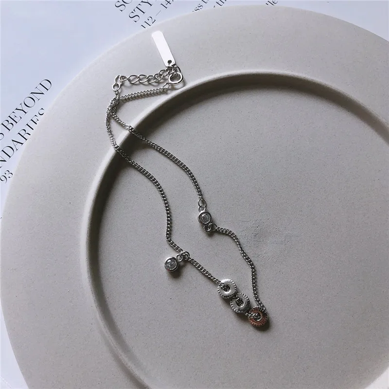 RUIYI Real 925 Sterling Silver Women Summer Cool Anklets Female Niche Coin Chain Feet Jewelry Anklets Minimalist Ankle Bracelets
RUIYI Real 925 Sterling Silver Women Summer Cool Anklets Female Niche Coin Chain Feet Jewelry Anklets Minimalist Ankle Bracelets