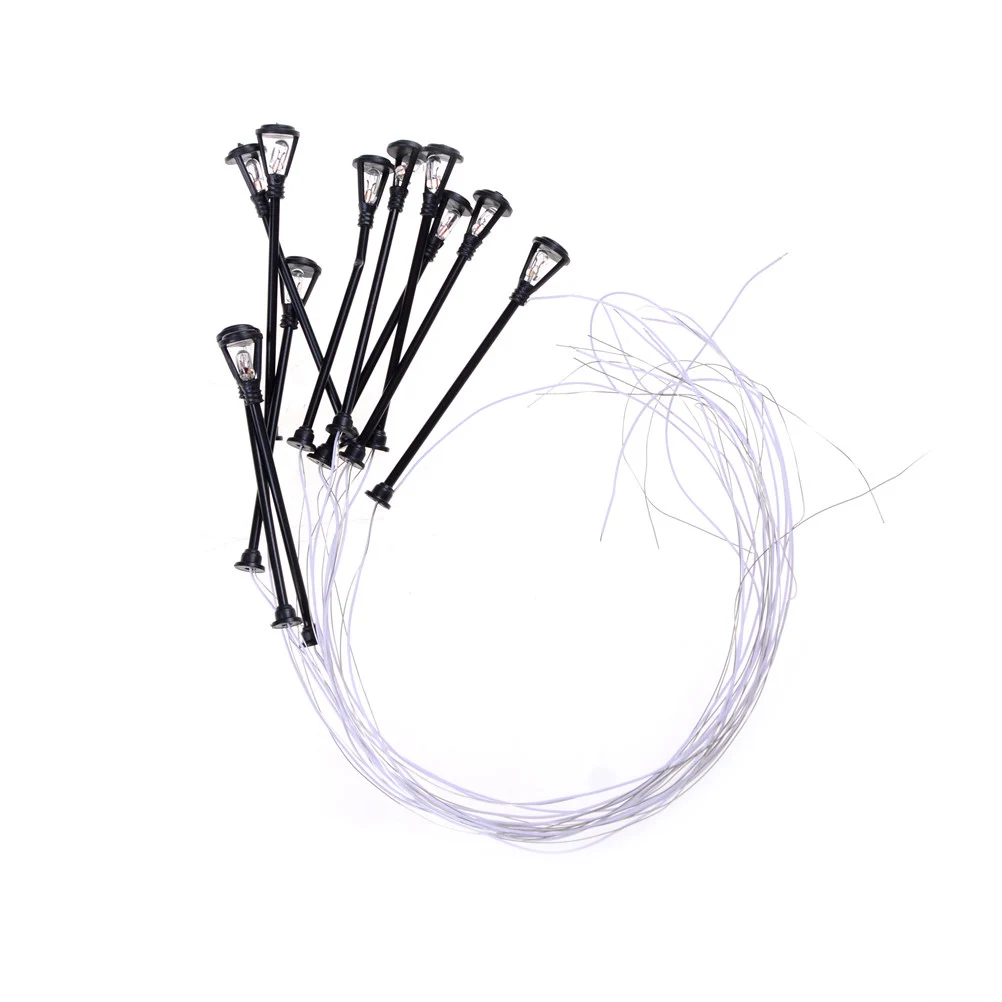 Миниатюрные садовые светильники пластиковые черные 1:100
Миниатюрные садовые светильники пластиковые черные 1:100