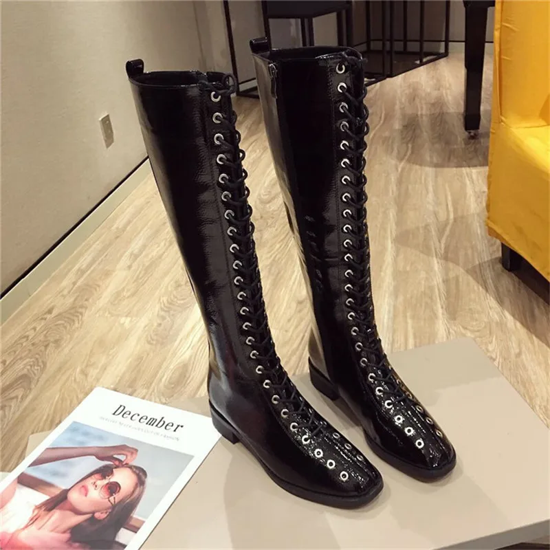 Hjwsfdcai British Wind Women Patent Leather Lace-Up Long Boots Platform Ladies Street Style Knight Boots Personality Mujer Shoes
Hjwsfdcai British Wind Women Patent Leather Lace-Up Long Boots Platform Ladies Street Style Knight Boots Personality Mujer Shoes