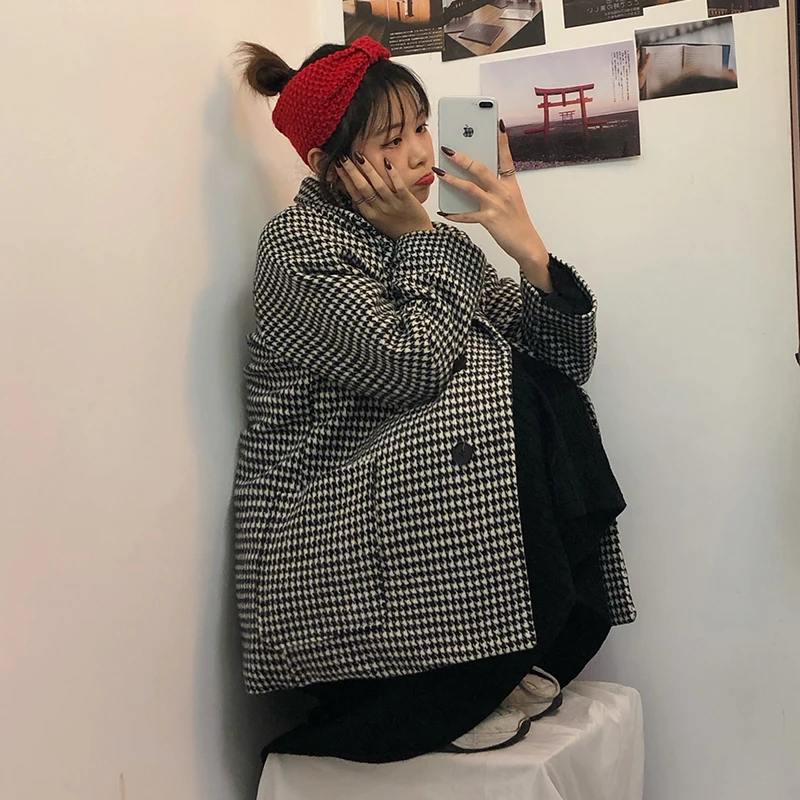 2020 Autumn Winter Women Fashion Elegant Plaid Imitation Woolen Coat Long Sleeve Loose Cotton Jacket Parka Female Overcoat
2020 Autumn Winter Women Fashion Elegant Plaid Imitation Woolen Coat Long Sleeve Loose Cotton Jacket Parka Female Overcoat